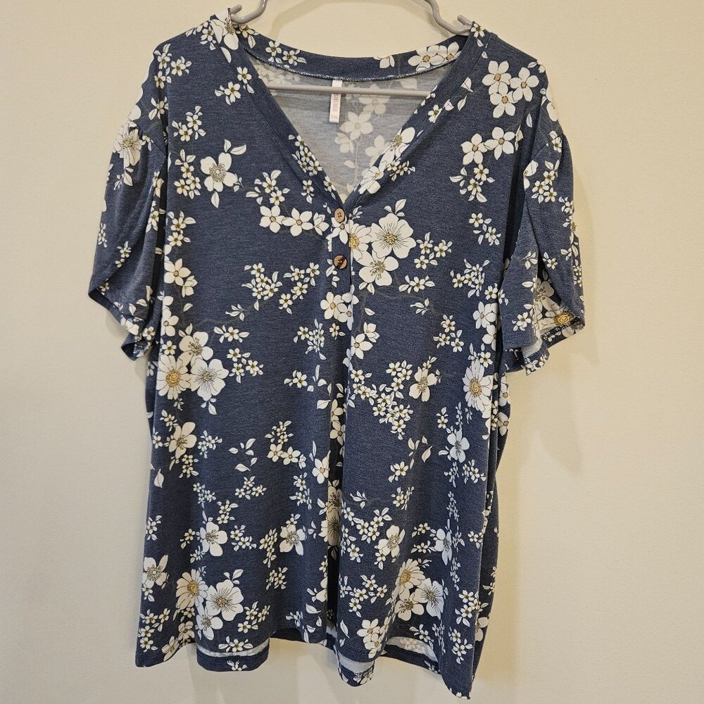 Bishuge Floral V-Neck Short Sleeve Womens 3XL Navy & White shirt